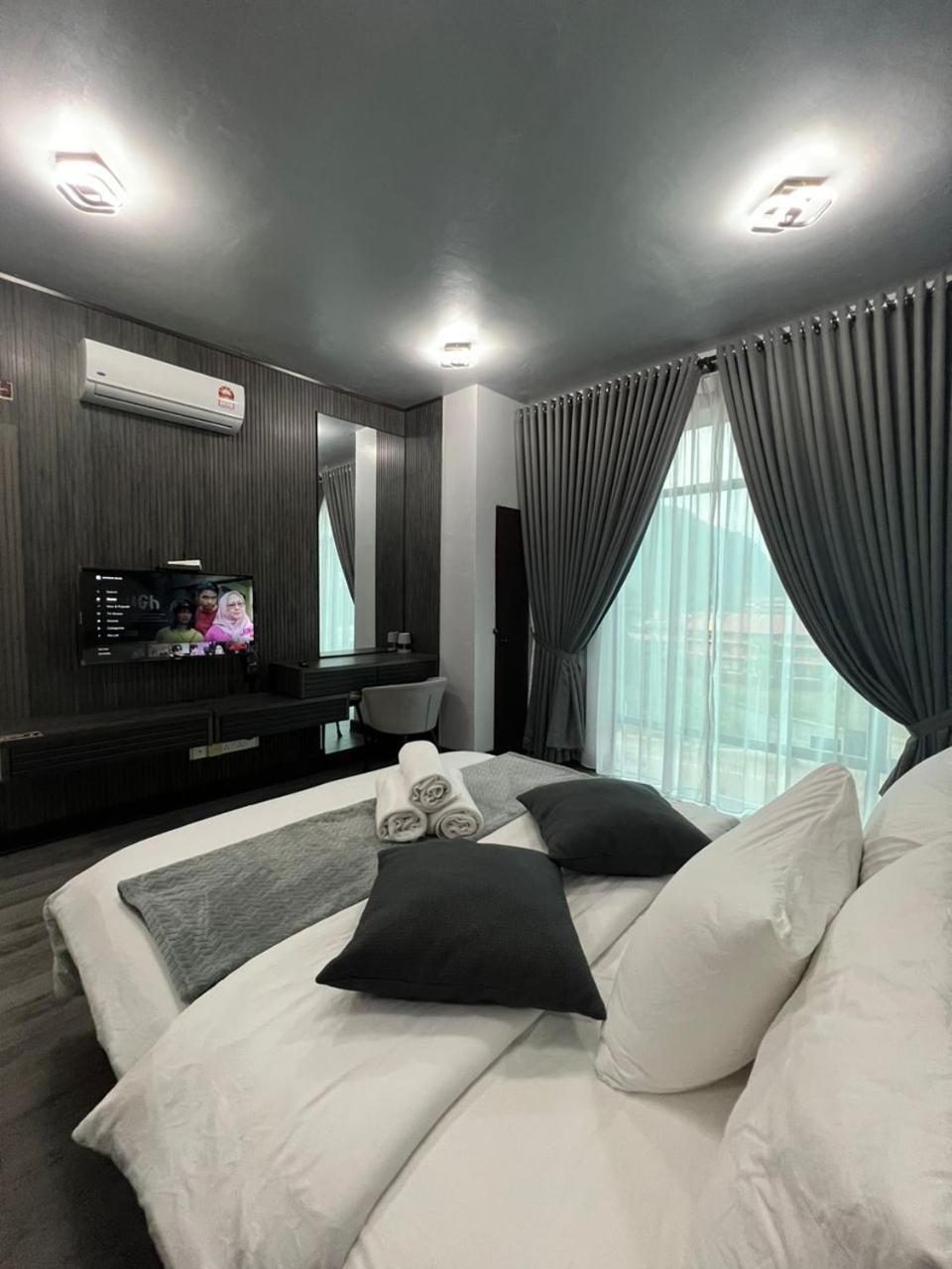 Samsara Studio Apartment At Kompleks Mutiara Gm Gua Musang Esterno foto
